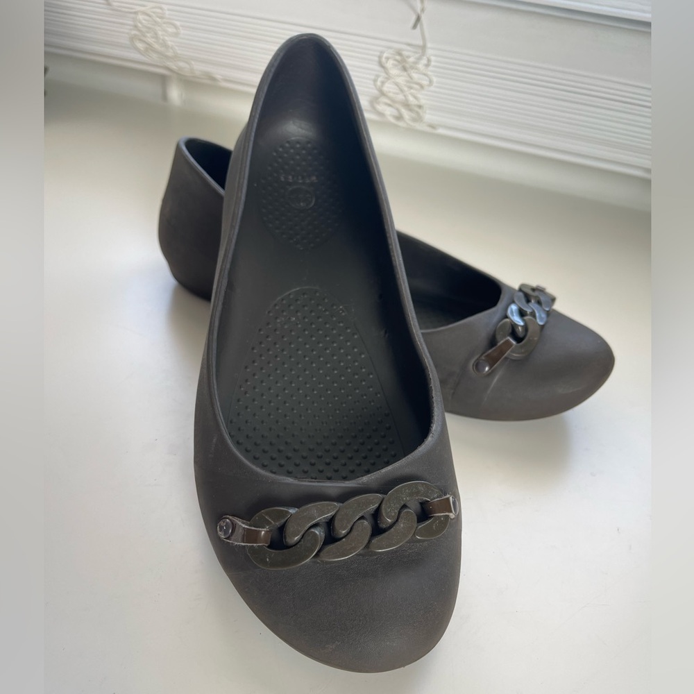 CROCS Gianna Chain Link Rubber Comfort Ballet Flats Dark Brown Size 8